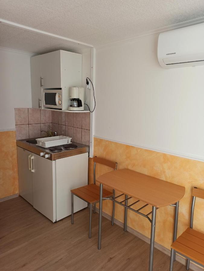 Aniko Apartmanhaz Balatonföldvár Exteriér fotografie