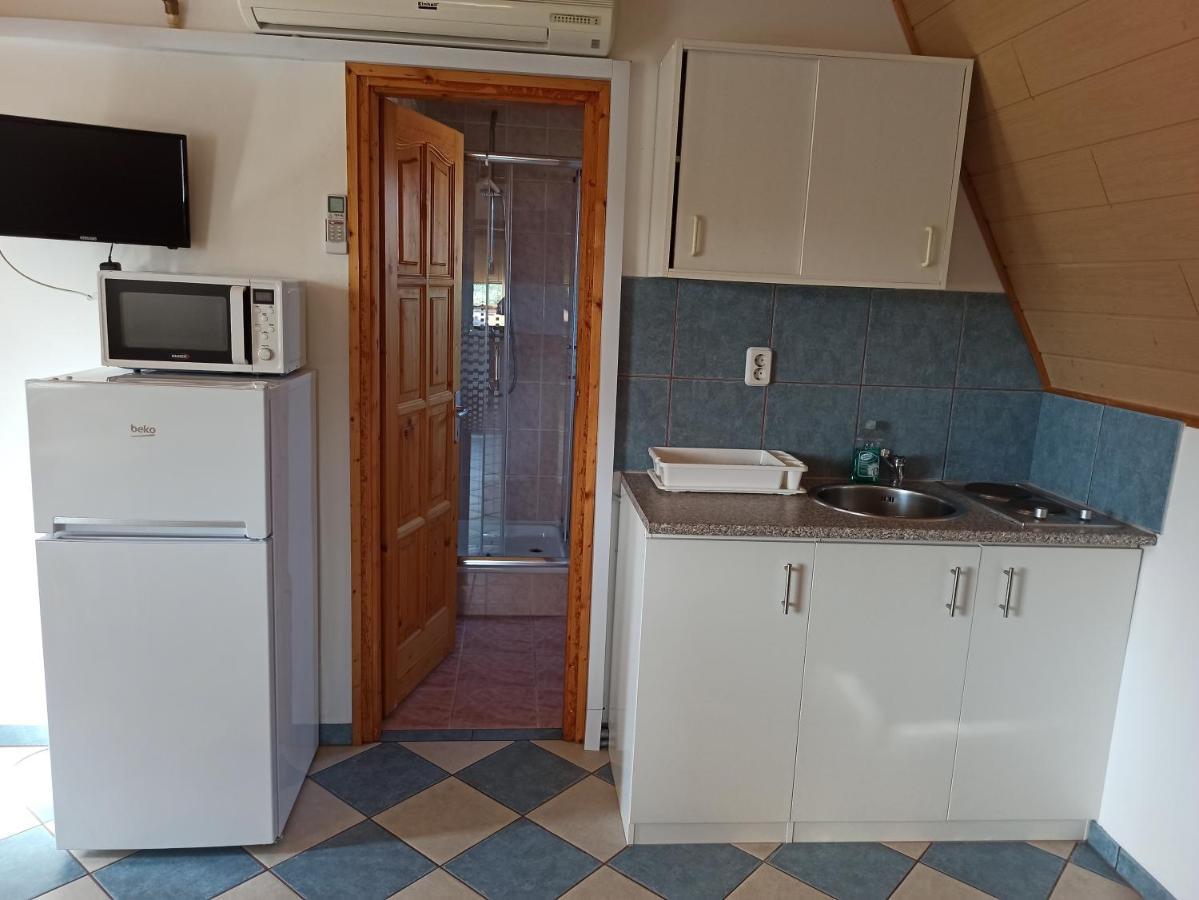 Aniko Apartmanhaz Balatonföldvár Exteriér fotografie