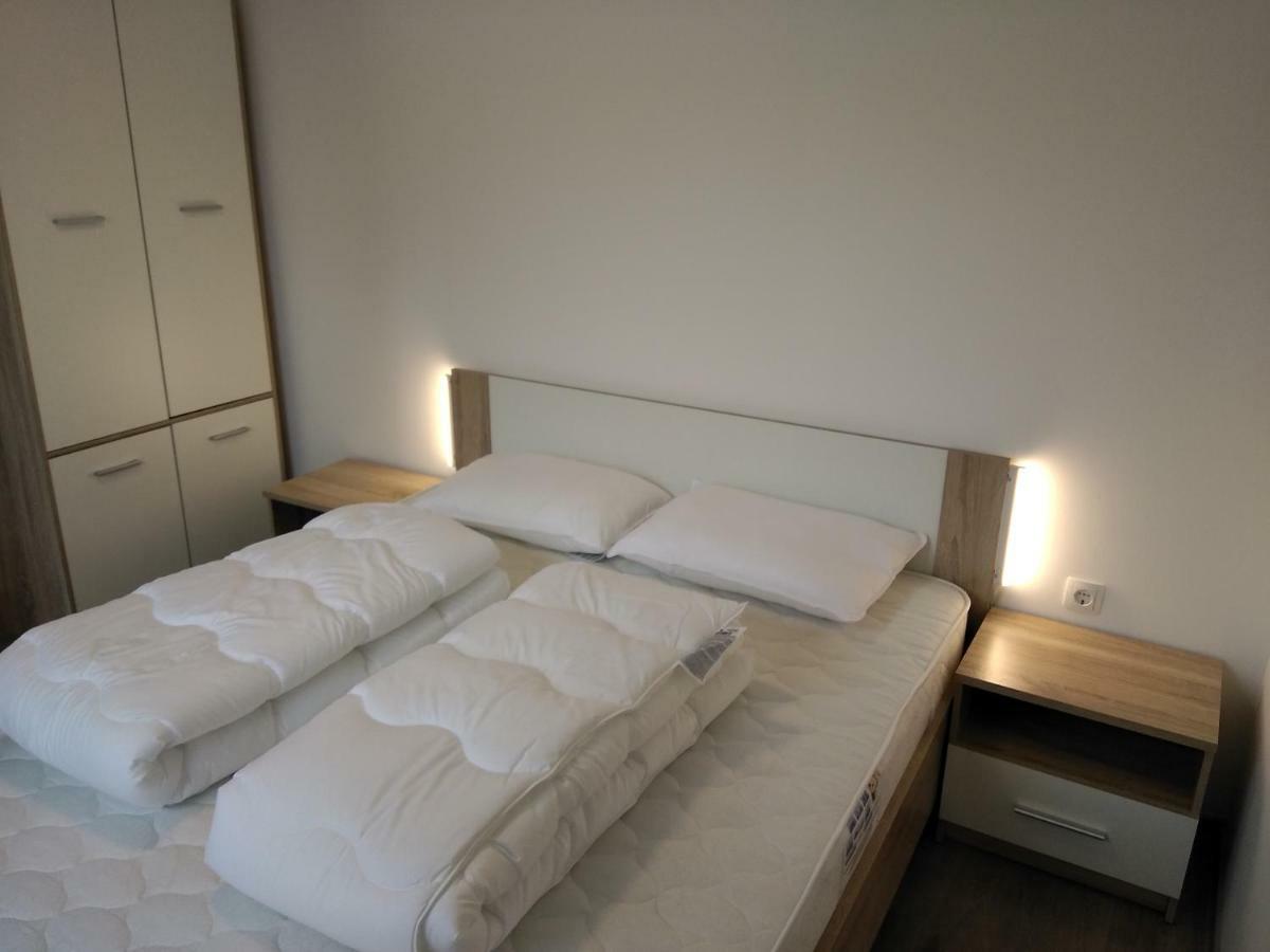 Aniko Apartmanhaz Balatonföldvár Exteriér fotografie